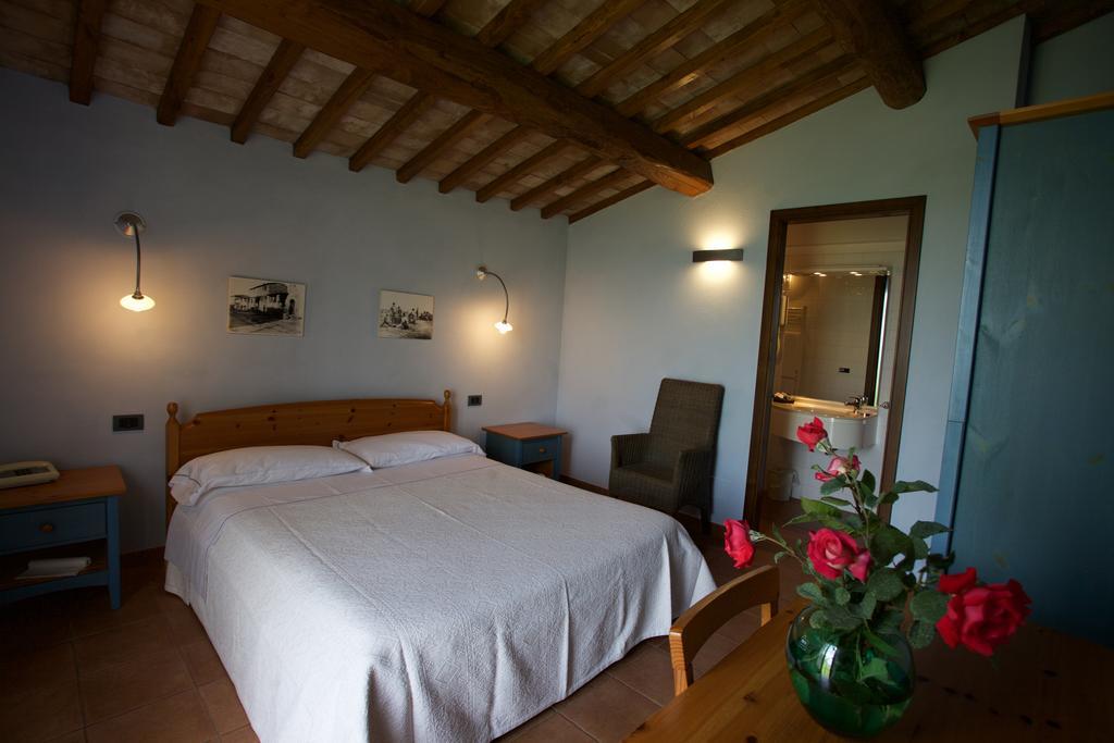Bio Agriturismo Il Torrione Saturnia Kamer foto