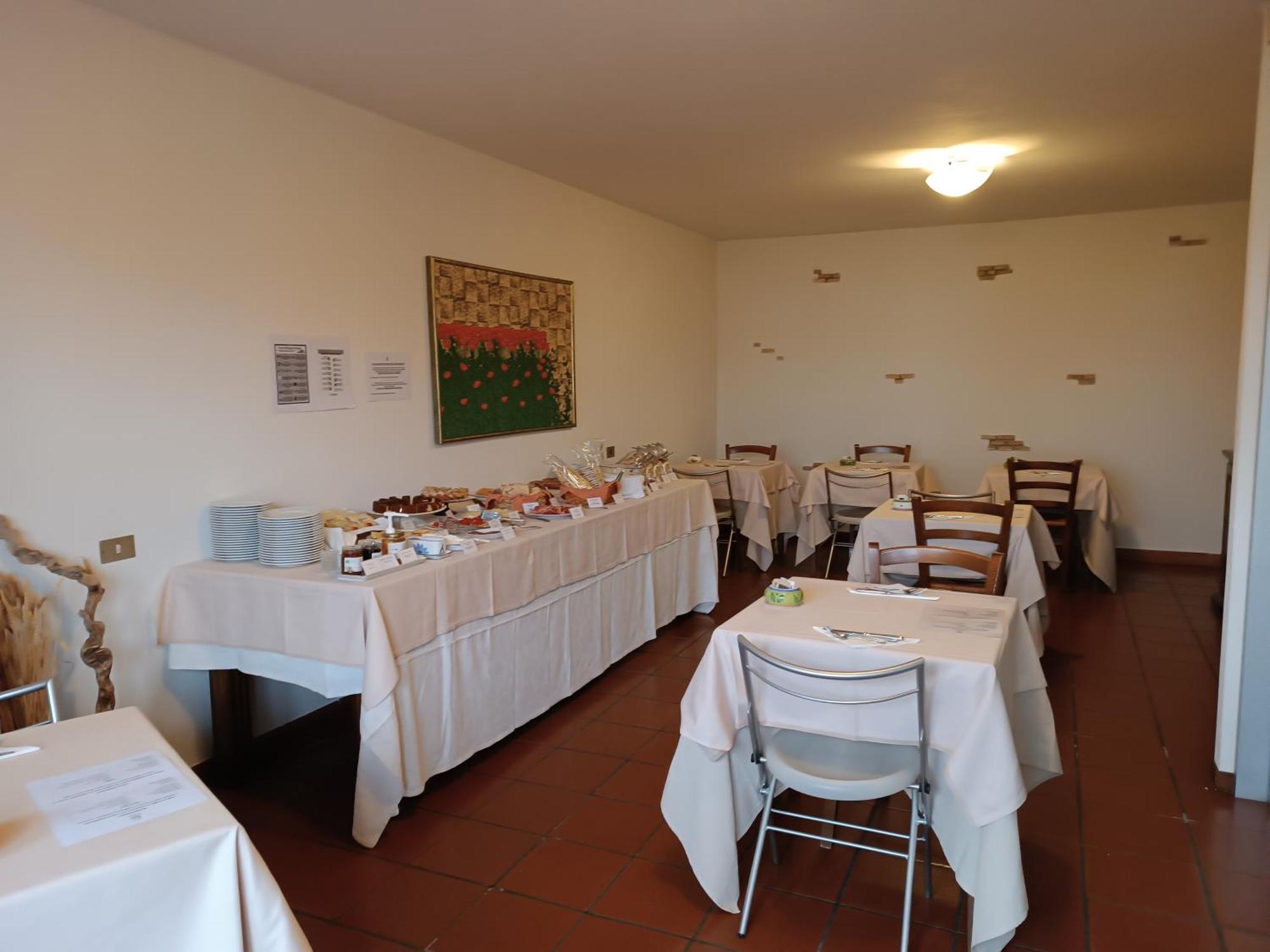 Bio Agriturismo Il Torrione Saturnia Buitenkant foto
