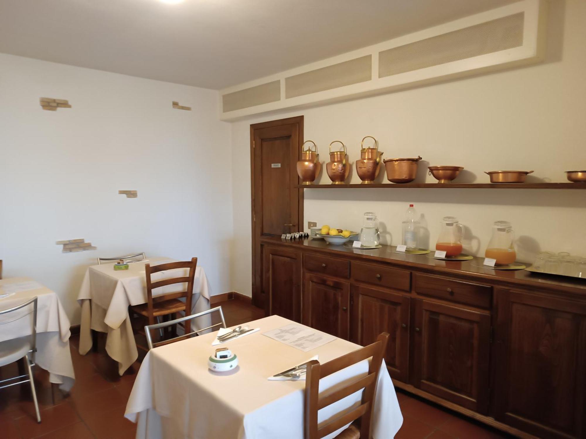 Bio Agriturismo Il Torrione Saturnia Buitenkant foto
